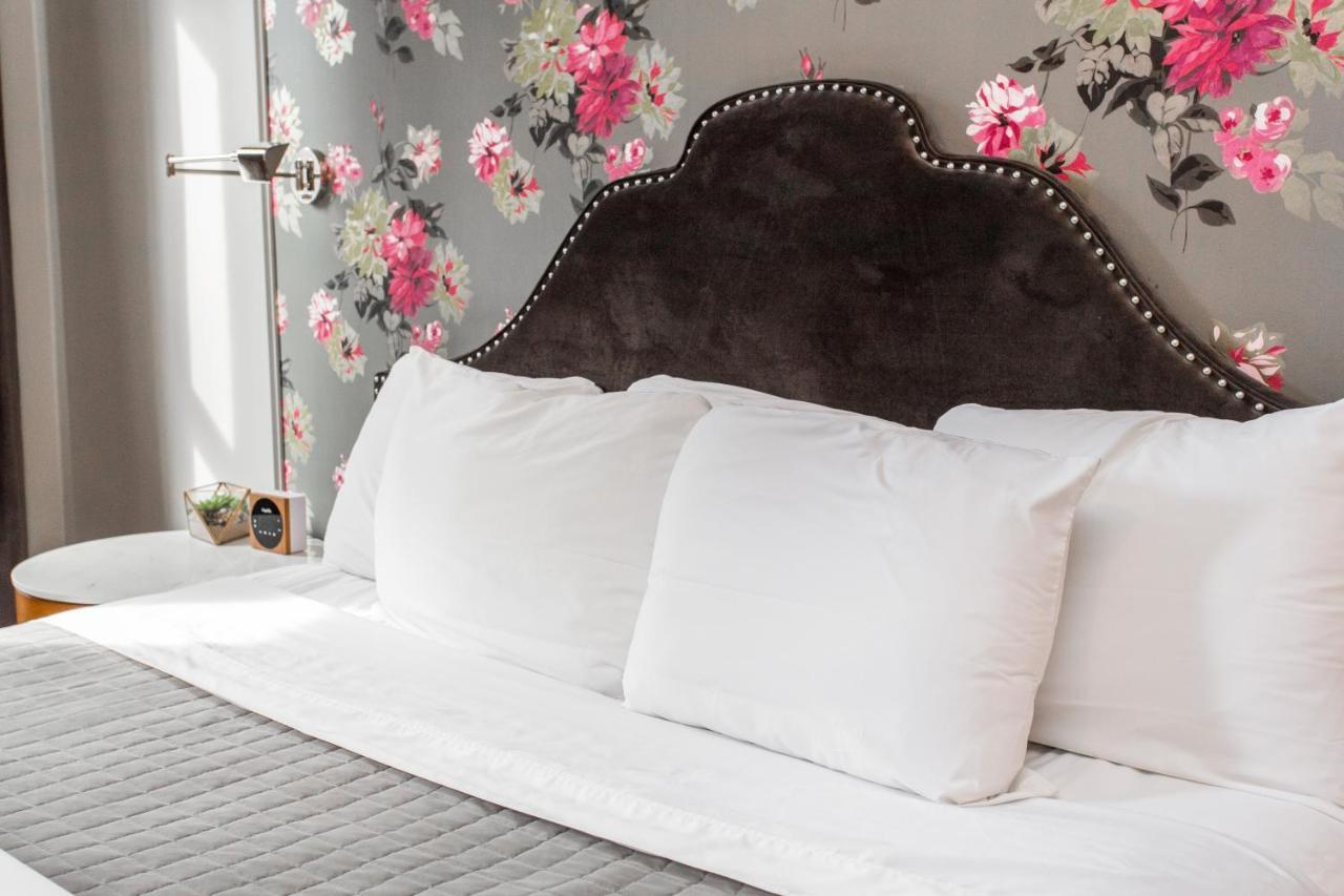 Wicker Park Inn Чикаго Экстерьер фото