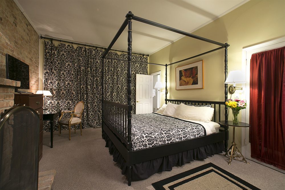 Wicker Park Inn Чикаго Экстерьер фото