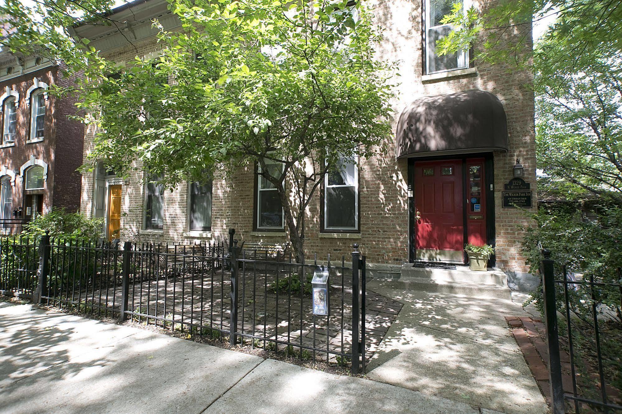 Wicker Park Inn Чикаго Экстерьер фото